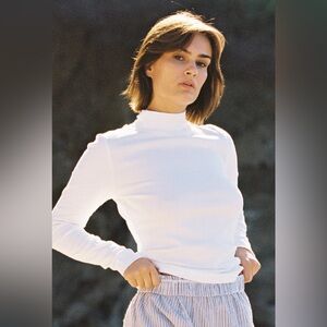 NWT La Relaxed 90’s Long Sleeve Mock Neck Tee Size XL